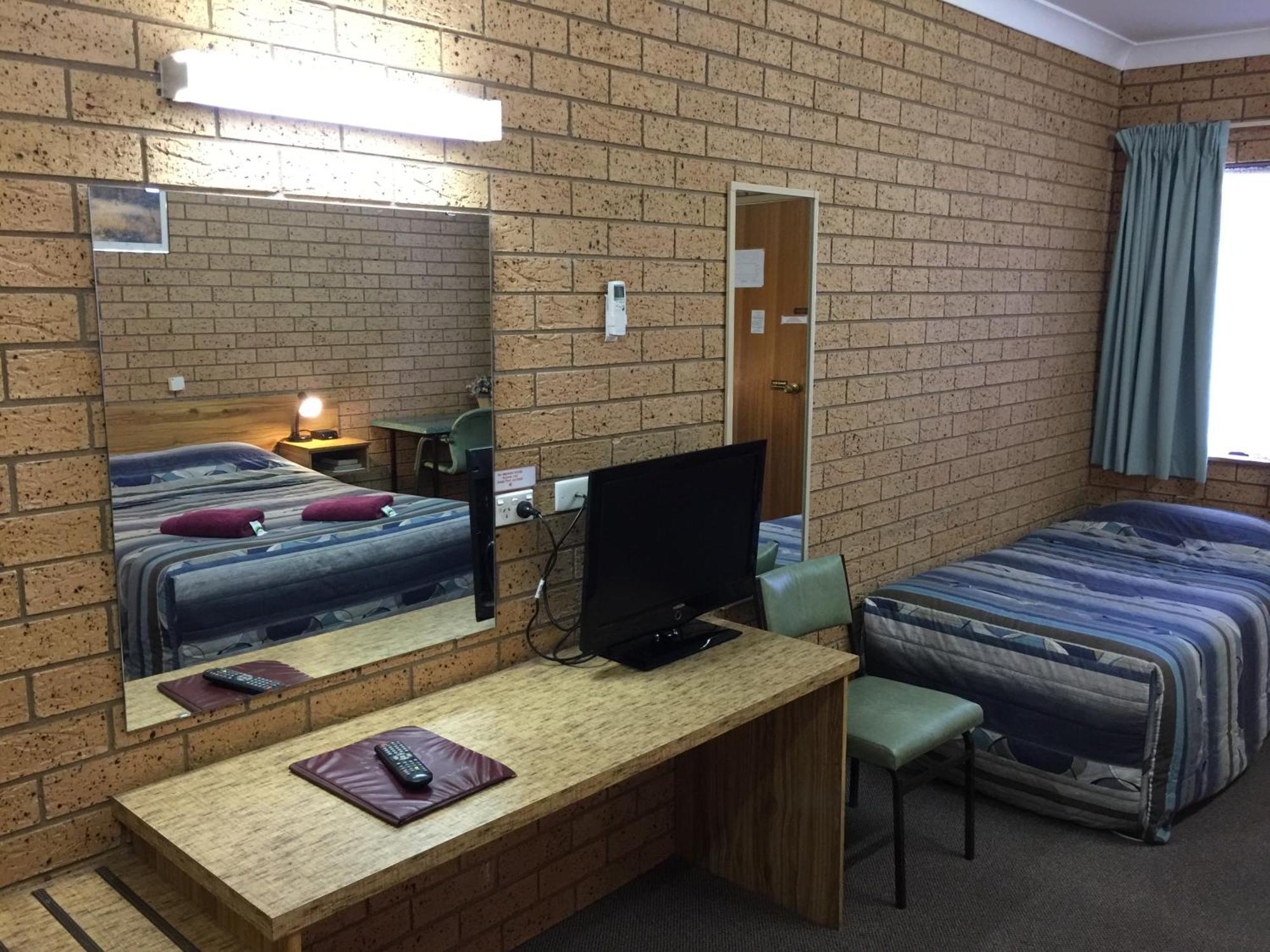 Three Ways Motel Gilgandra Kültér fotó